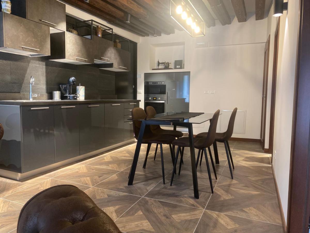 Antique Historical Apartment เวนิส ภายนอก รูปภาพ